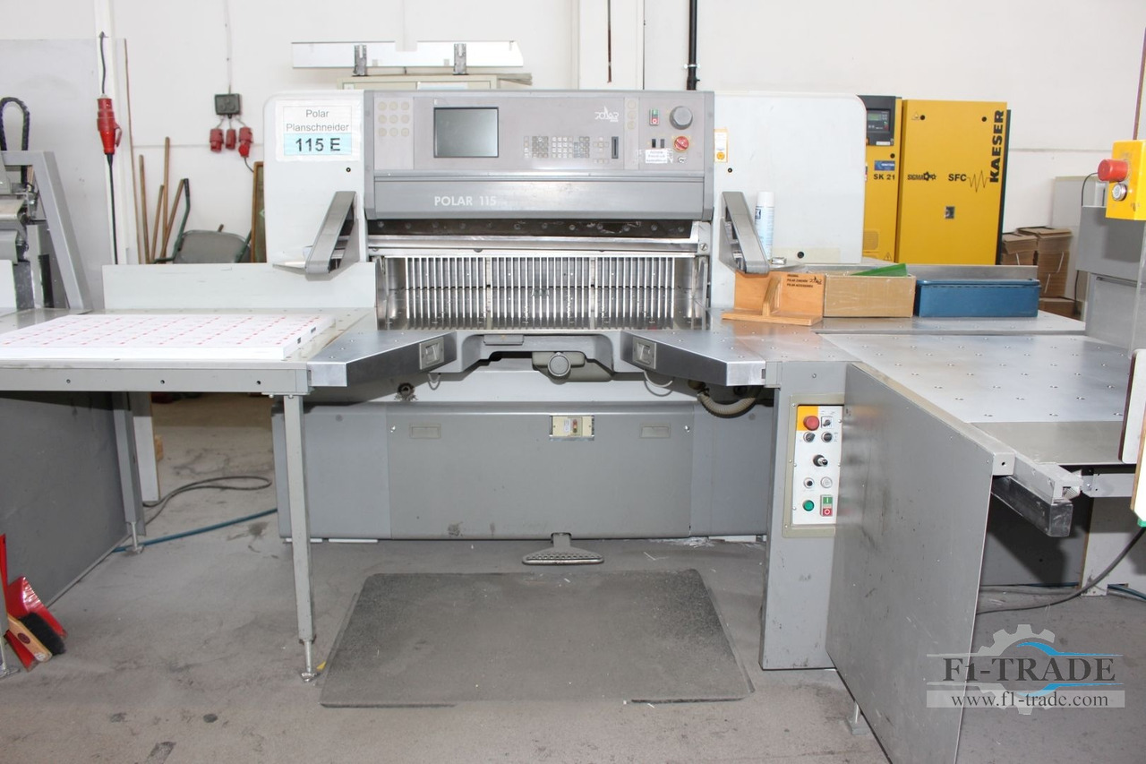 Polar 115 E - Paper cutting machine: picture 1 Polar 115 E - Paper cutting machine: picture 1