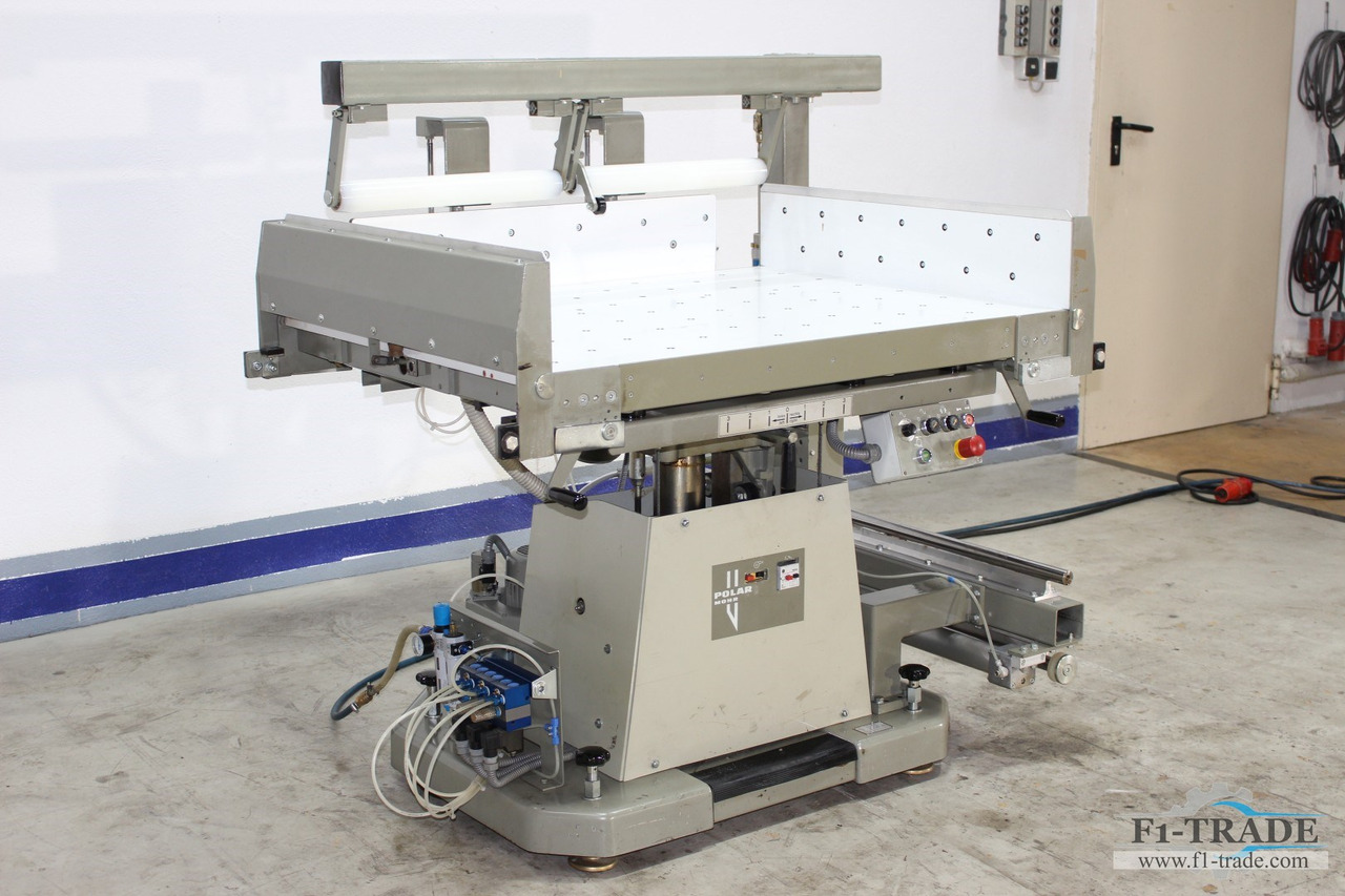 Polar RB5 - Printing machinery: picture 2 Polar RB5 - Printing machinery: picture 2