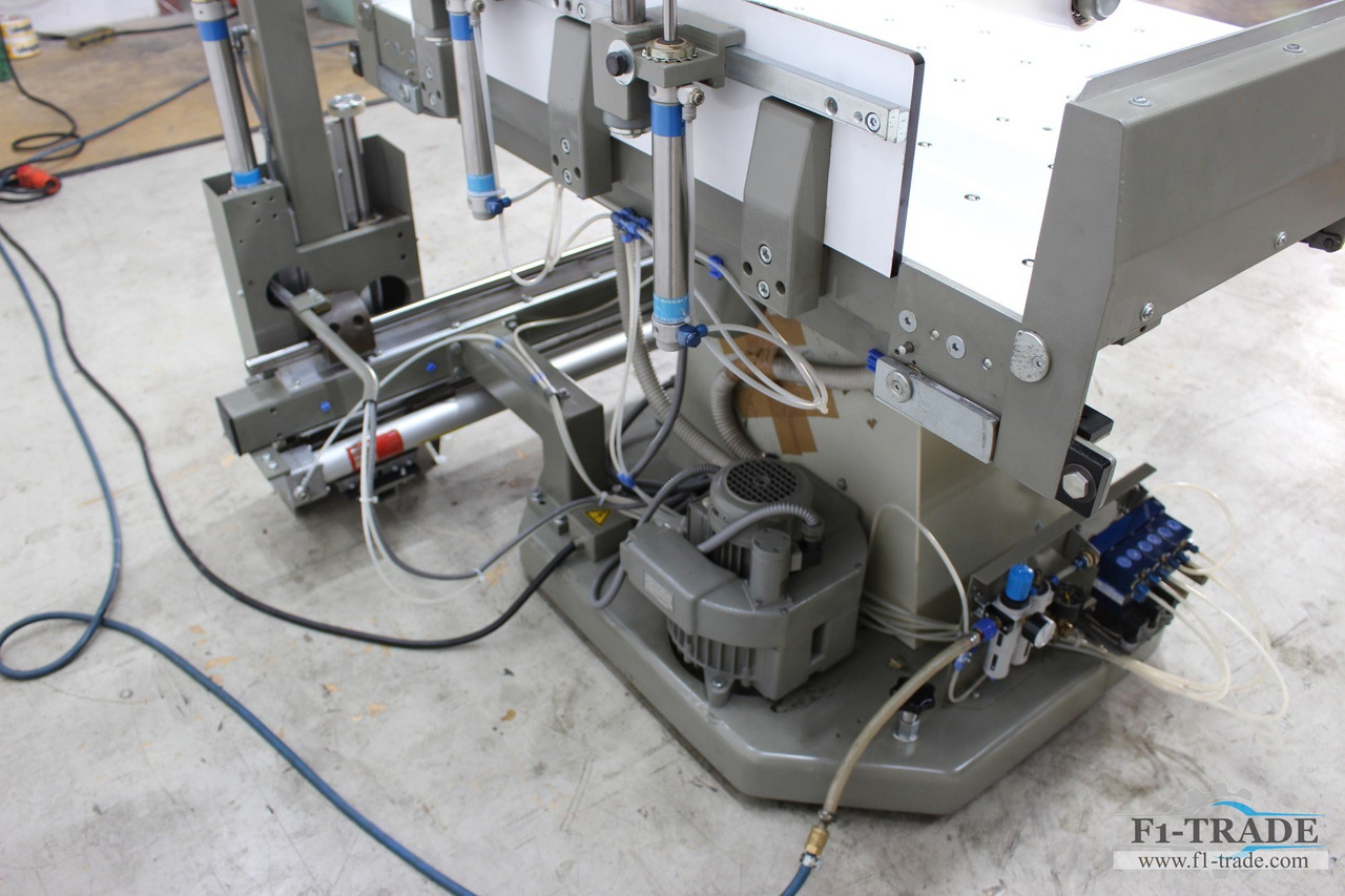 Polar RB5 - Printing machinery: picture 5 Polar RB5 - Printing machinery: picture 5