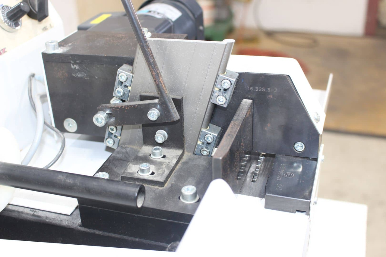 RENZ HSC-E - Paper cutting machine: picture 4 RENZ HSC-E - Paper cutting machine: picture 4