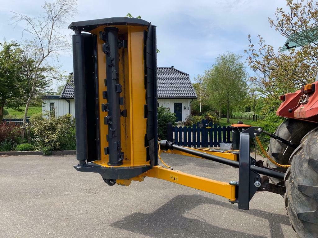 ELHO Side Chopper 420 Pro klepelmaaier, hamerklepelmaaier - Verge mower: picture 2 ELHO Side Chopper 420 Pro klepelmaaier, hamerklepelmaaier - Verge mower: picture 2