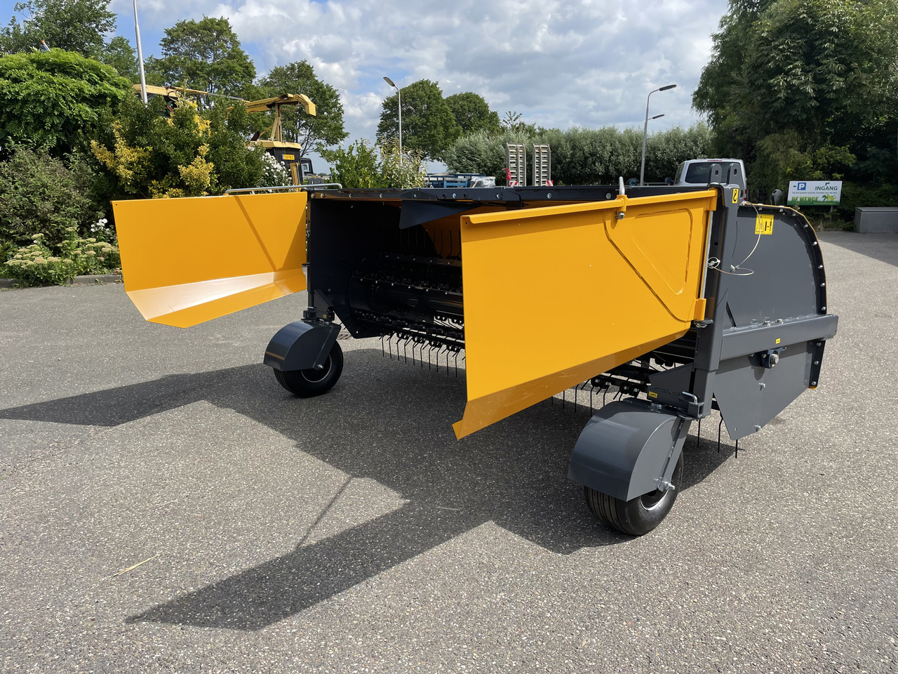 ELHO TR300 - Tedder/ Rake: picture 2 ELHO TR300 - Tedder/ Rake: picture 2