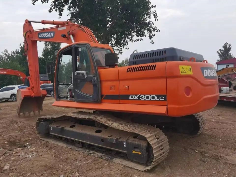 Doosan DX300LC - Crawler excavator: picture 4 Doosan DX300LC - Crawler excavator: picture 4