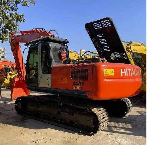 Hitachi ZX200 - Crawler excavator: picture 5 Hitachi ZX200 - Crawler excavator: picture 5