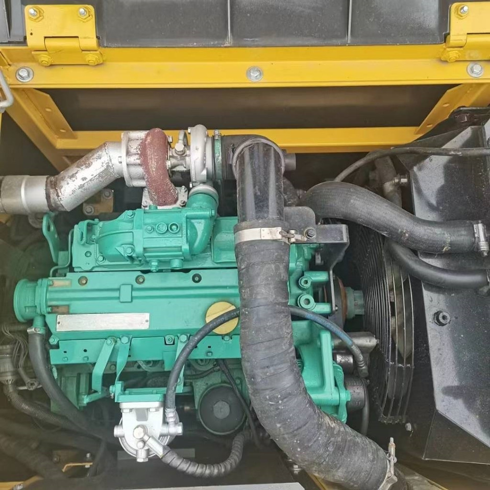 Volvo EC140 - Crawler excavator: picture 4 Volvo EC140 - Crawler excavator: picture 4