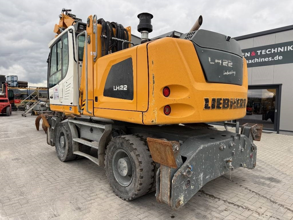Liebherr LH 22 - Material handler: picture 3 Liebherr LH 22 - Material handler: picture 3