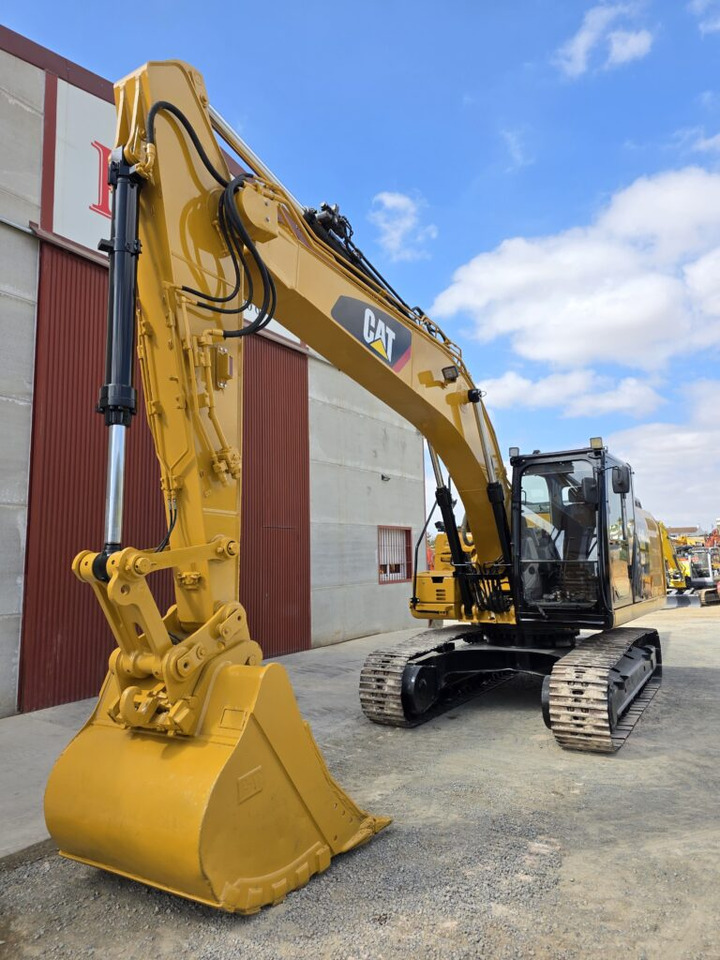 CAT 323FL - Crawler excavator: picture 2 CAT 323FL - Crawler excavator: picture 2