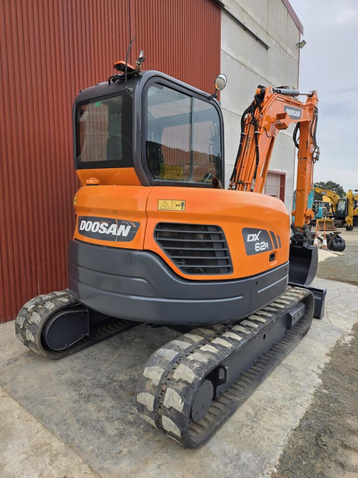 DOOSAN DX62R-3 - Mini excavator: picture 3 DOOSAN DX62R-3 - Mini excavator: picture 3