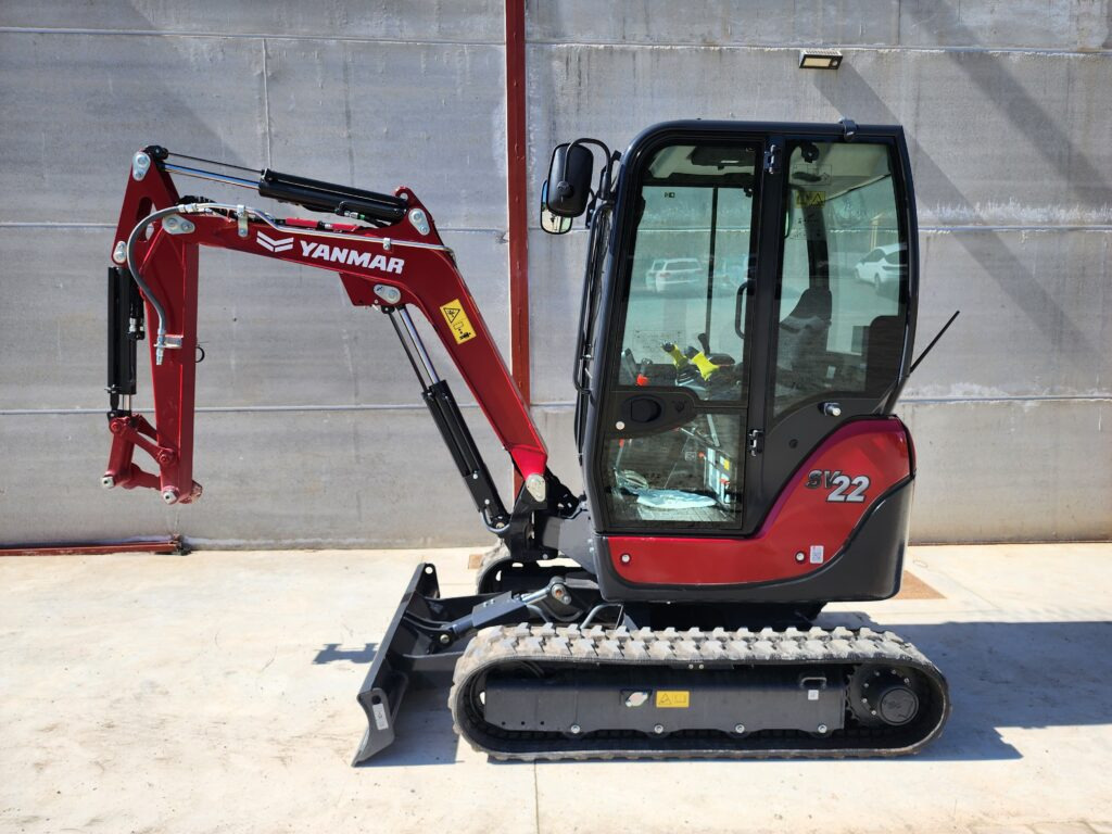 YANMAR SV22 NUEVA - Mini excavator: picture 1 YANMAR SV22 NUEVA - Mini excavator: picture 1