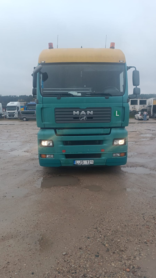 MAN TGA 18440 - Car transporter truck: picture 1 MAN TGA 18440 - Car transporter truck: picture 1