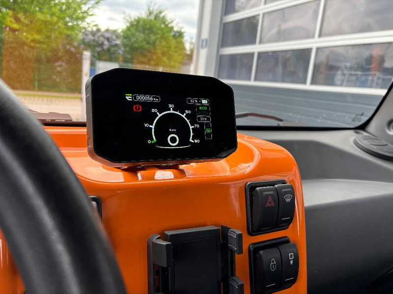 Evum Acar 4x4 Elektro Kleinlaster mit 3-Seiten-Kipper - Tipper, Electric truck: picture 2 Evum Acar 4x4 Elektro Kleinlaster mit 3-Seiten-Kipper - Tipper, Electric truck: picture 2