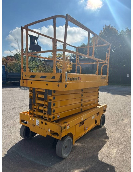 Haulotte Compact 14 - 13,80m Scherenarbeitsbühne *Akkus NEU - Scissor lift: picture 4 Haulotte Compact 14 - 13,80m Scherenarbeitsbühne *Akkus NEU - Scissor lift: picture 4