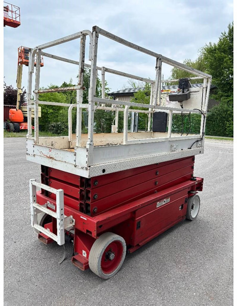 JLG 2646E3 9,9m Elektro Scherenarbeitsbühne Arbeitsbüh - Scissor lift: picture 3 JLG 2646E3 9,9m Elektro Scherenarbeitsbühne Arbeitsbüh - Scissor lift: picture 3
