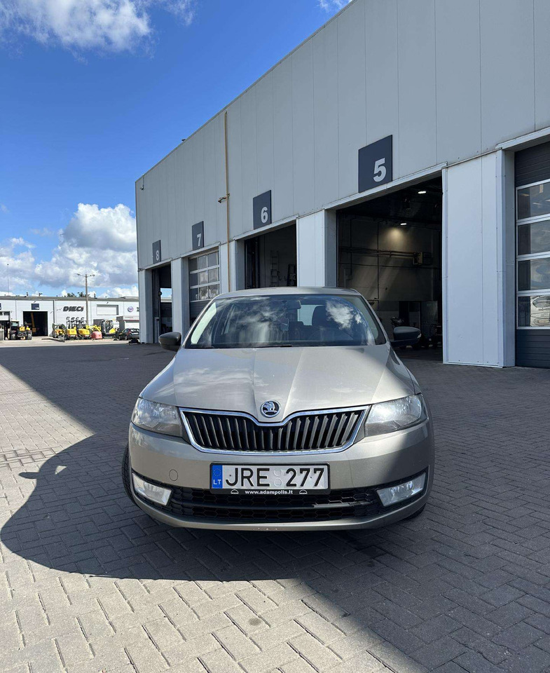 Skoda Rapid - Estate car: picture 2 Skoda Rapid - Estate car: picture 2