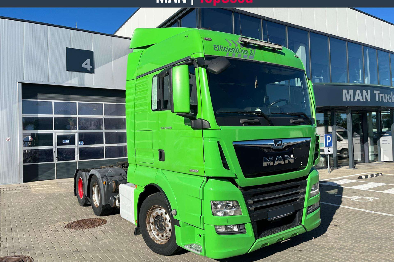 MAN 28.500 6X2-2 XLX Cab Retarder (8530 - Tractor unit: picture 2 MAN 28.500 6X2-2 XLX Cab Retarder (8530 - Tractor unit: picture 2