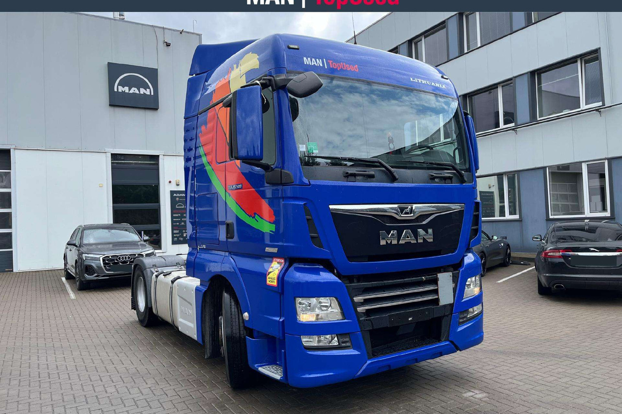 MAN TGX 18.500 XLX Cab Retarder (8739) - Tractor unit: picture 2 MAN TGX 18.500 XLX Cab Retarder (8739) - Tractor unit: picture 2