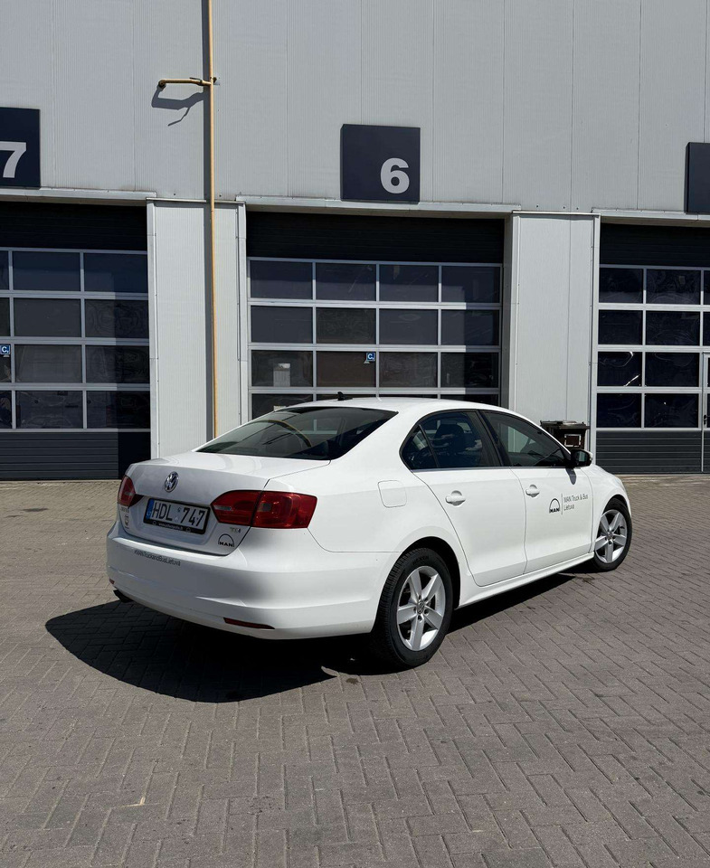 Volkswagen Jetta - Saloon car: picture 5 Volkswagen Jetta - Saloon car: picture 5