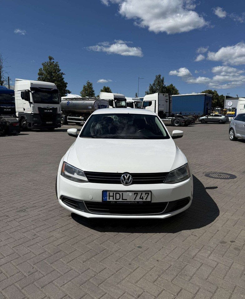 Volkswagen Jetta - Saloon car: picture 2 Volkswagen Jetta - Saloon car: picture 2