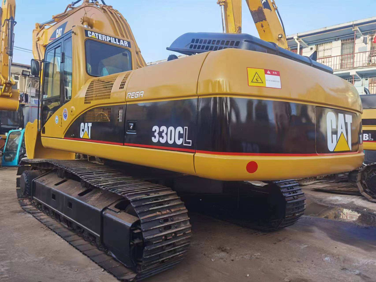 CAT 330C 330D 30Tons excavator Used CAT Excavator - Crawler excavator: picture 2 CAT 330C 330D 30Tons excavator Used CAT Excavator - Crawler excavator: picture 2