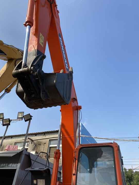 Good Condition Low price Used excavator doosan dx60 excavators machinery doosan dx60 dx80 dx75 dx225 - Crawler excavator: picture 5 Good Condition Low price Used excavator doosan dx60 excavators machinery doosan dx60 dx80 dx75 dx225 - Crawler excavator: picture 5