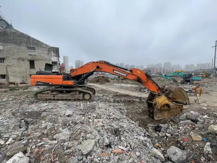 High-quality Original Used Korea Crawler 50 Ton Doosan Dx520 Excavator Used Excavator Digger In Shanghai - Crawler excavator: picture 5 High-quality Original Used Korea Crawler 50 Ton Doosan Dx520 Excavator Used Excavator Digger In Shanghai - Crawler excavator: picture 5