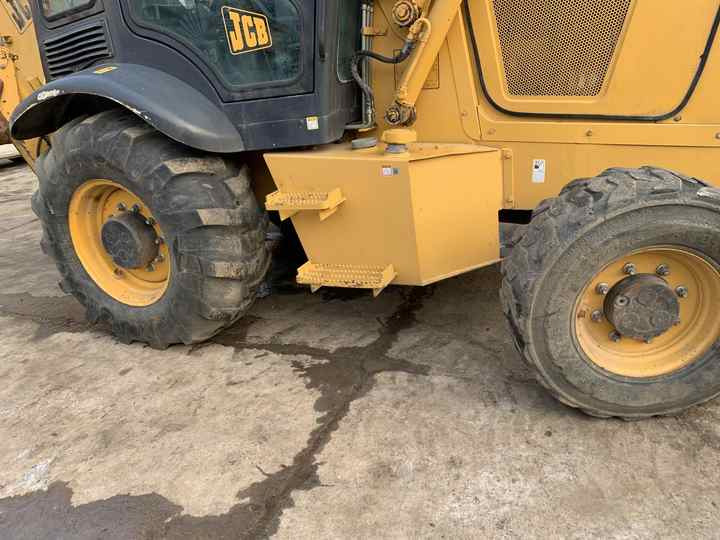 Backhoe loader JCB 3cX backhoe loader manufactured in 2022 with telescopic boom JCB3CX JCB4CX JCB 3DX nice price: picture 6 Backhoe loader JCB 3cX backhoe loader manufactured in 2022 with telescopic boom JCB3CX JCB4CX JCB 3DX nice price: picture 6