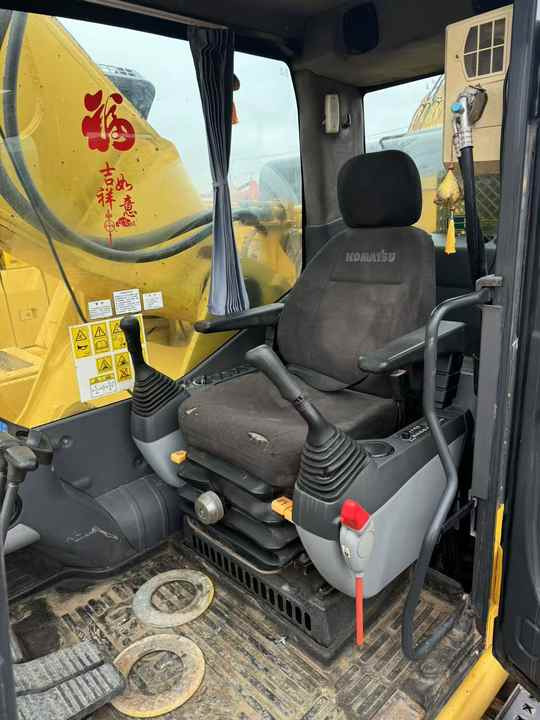 Original Japan Used komatsu Pc700 Mining Excavators PC700LC-8E0 Hevay Duty Mining Excavator - Excavator: picture 4 Original Japan Used komatsu Pc700 Mining Excavators PC700LC-8E0 Hevay Duty Mining Excavator - Excavator: picture 4