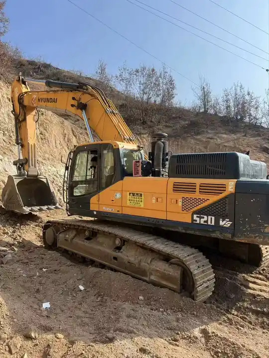 Original Used Equipment Heavy Duty 50 Ton Hyundai 520 Good Quality High Quality Hyundai 520vs Excavator In Shanghai - Crawler excavator: picture 4 Original Used Equipment Heavy Duty 50 Ton Hyundai 520 Good Quality High Quality Hyundai 520vs Excavator In Shanghai - Crawler excavator: picture 4