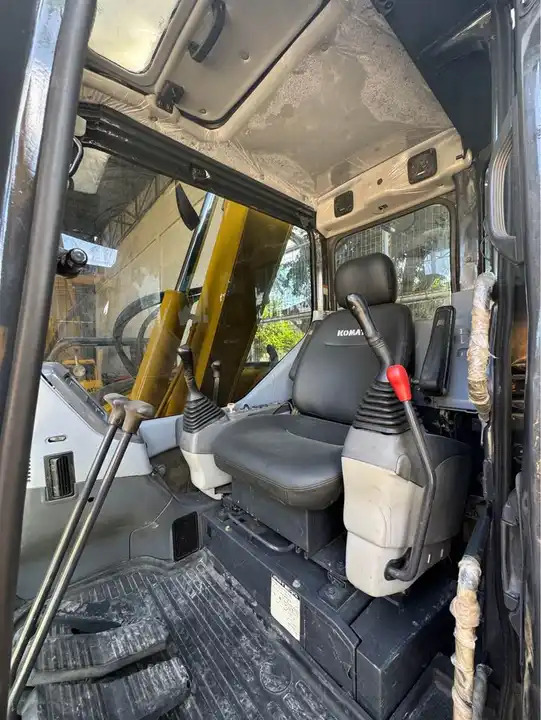 Second-Hand Used Komatsu PC 78 with Good Condition in Shanghai - Excavator: picture 4 Second-Hand Used Komatsu PC 78 with Good Condition in Shanghai - Excavator: picture 4