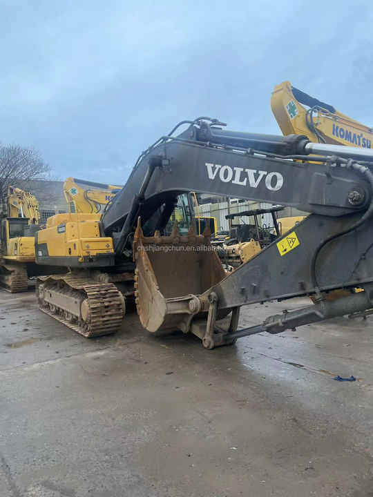 Second hand Volvo excavator in good condition for sale - Crawler excavator: picture 3 Second hand Volvo excavator in good condition for sale - Crawler excavator: picture 3