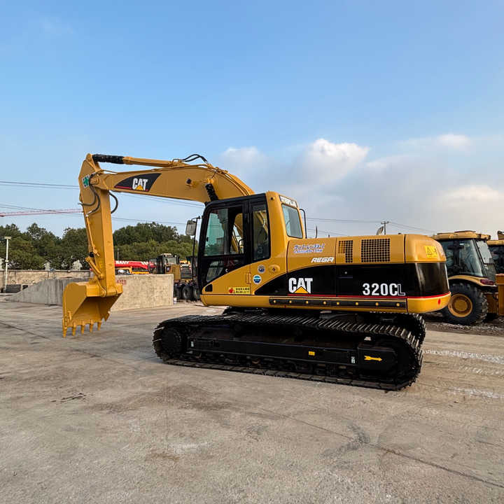 Selling Original Japanese Second-hand Cat 320C Excavator 20 Tons Caterpillar 320CL Excavator at Low Price - Crawler excavator: picture 1 Selling Original Japanese Second-hand Cat 320C Excavator 20 Tons Caterpillar 320CL Excavator at Low Price - Crawler excavator: picture 1