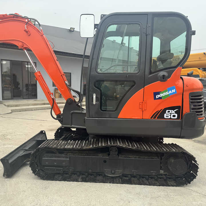Used Excavator Doosan Dx60 Excavators Mini Machinery Doosan Dx60 Dx80 Dx75 for Sale - Crawler excavator: picture 1 Used Excavator Doosan Dx60 Excavators Mini Machinery Doosan Dx60 Dx80 Dx75 for Sale - Crawler excavator: picture 1