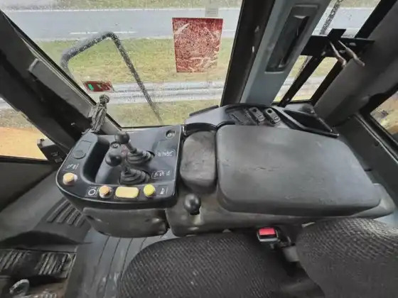 Used Wheel Loader Caterpillar 966h Cat 950 966 980 988 Good Quality at a Low Price - Wheel loader: picture 5 Used Wheel Loader Caterpillar 966h Cat 950 966 980 988 Good Quality at a Low Price - Wheel loader: picture 5