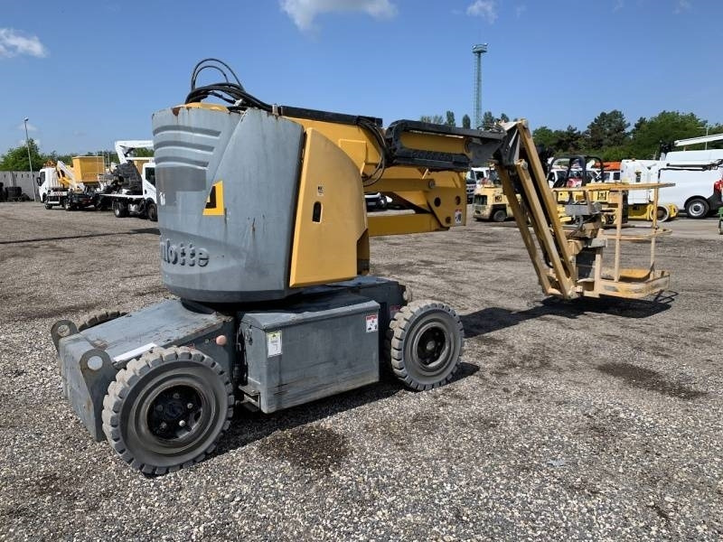 Haulotte HA12IP - 12 m, electric - Articulated boom lift: picture 5 Haulotte HA12IP - 12 m, electric - Articulated boom lift: picture 5