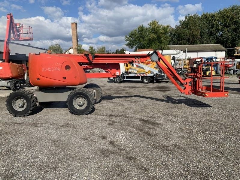Haulotte HA16SPX - 16m, 4x4, diesel - Articulated boom lift: picture 4 Haulotte HA16SPX - 16m, 4x4, diesel - Articulated boom lift: picture 4