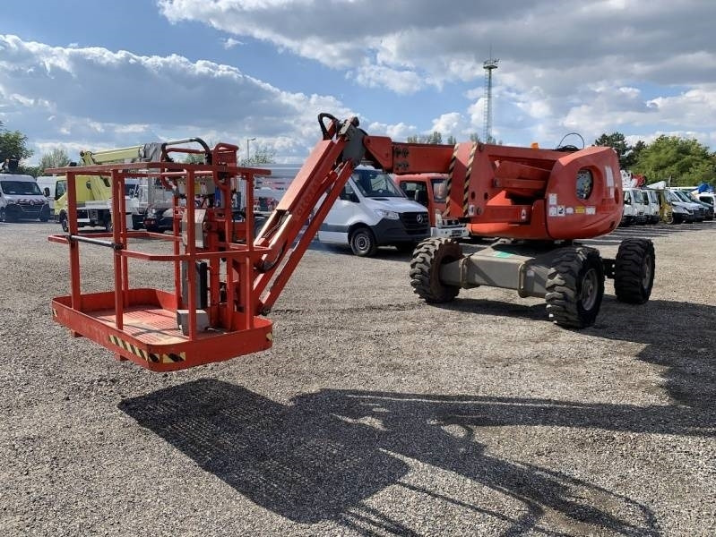 Haulotte HA16SPX - 16m, 4x4, diesel - Articulated boom lift: picture 2 Haulotte HA16SPX - 16m, 4x4, diesel - Articulated boom lift: picture 2