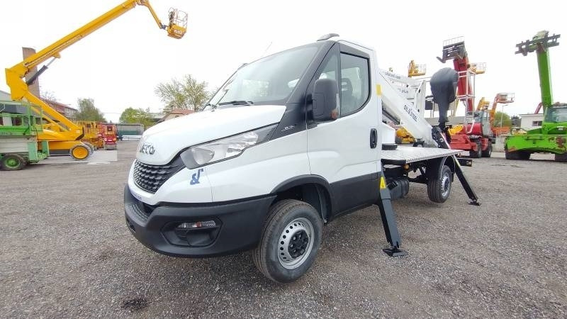 Iveco Daily Oil&Steel Snake 2010 Plus - 20 m - 250 kg - Truck mounted aerial platform: picture 1 Iveco Daily Oil&Steel Snake 2010 Plus - 20 m - 250 kg - Truck mounted aerial platform: picture 1