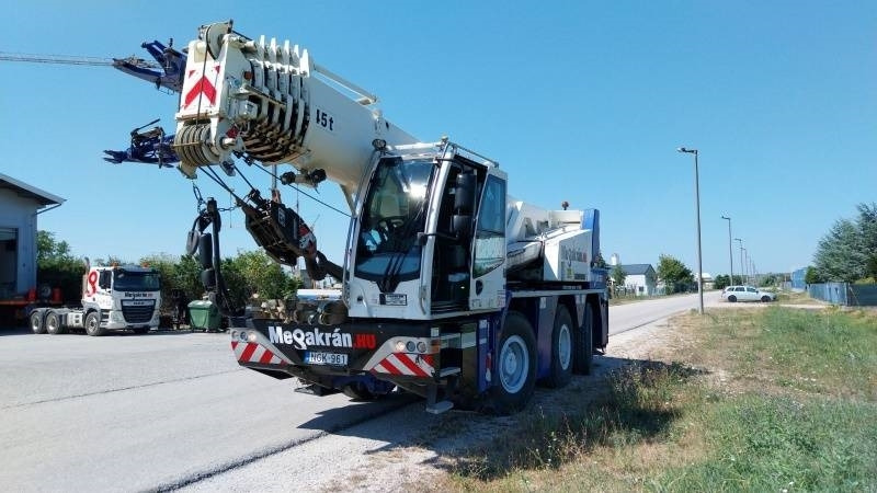 Liebherr LTC 1045-3.1 - All terrain crane: picture 3 Liebherr LTC 1045-3.1 - All terrain crane: picture 3