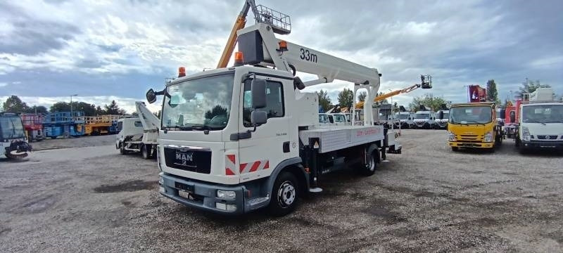 MAN TGL 7.150 Ruthmann T330 - 33m - 320 kg - Truck mounted aerial platform: picture 2 MAN TGL 7.150 Ruthmann T330 - 33m - 320 kg - Truck mounted aerial platform: picture 2