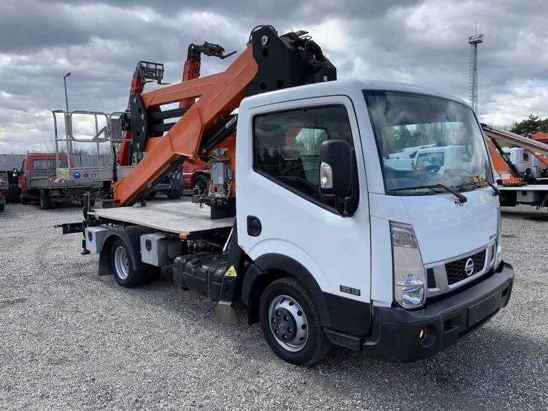 Nissan Cabstar Benelli BA22 - 22 m - Truck mounted aerial platform: picture 1 Nissan Cabstar Benelli BA22 - 22 m - Truck mounted aerial platform: picture 1