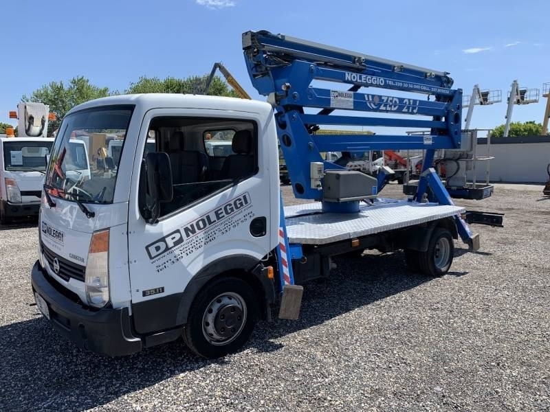 Nissan Cabstar CTE ZED 21 J - 21 m - 200 kg - Truck mounted aerial platform: picture 2 Nissan Cabstar CTE ZED 21 J - 21 m - 200 kg - Truck mounted aerial platform: picture 2