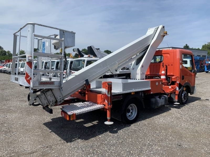 Nissan Cabstar Ruthmann-Steiger TB220 - 22,1m - 200 kg - Truck mounted aerial platform: picture 5 Nissan Cabstar Ruthmann-Steiger TB220 - 22,1m - 200 kg - Truck mounted aerial platform: picture 5