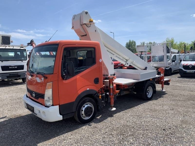 Nissan Cabstar Ruthmann-Steiger TB220 - 22,1m - 200 kg - Truck mounted aerial platform: picture 2 Nissan Cabstar Ruthmann-Steiger TB220 - 22,1m - 200 kg - Truck mounted aerial platform: picture 2