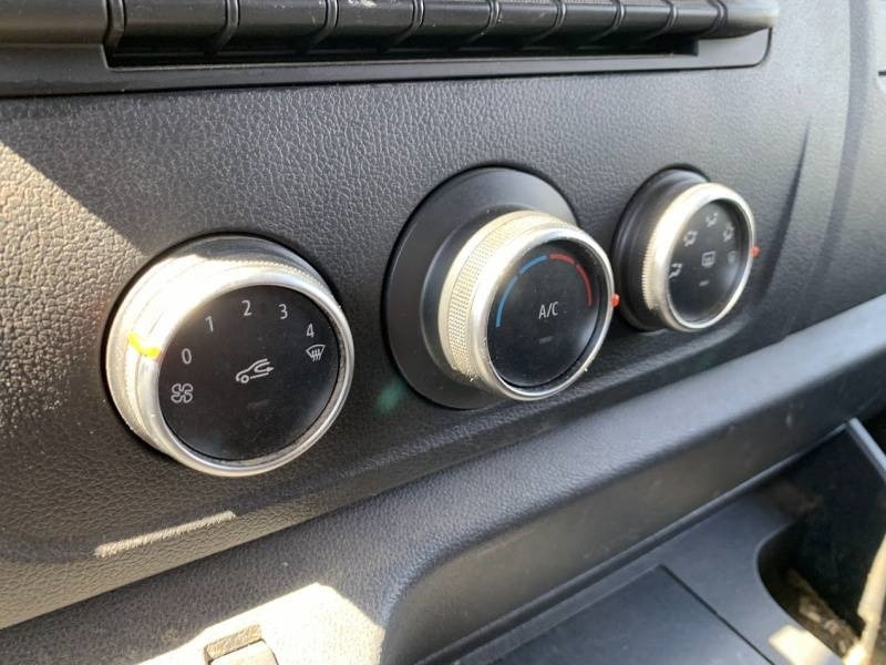 Leasing of Renault Master Klubb K32 - 12,5 m, 120 kg  Renault Master Klubb K32 - 12,5 m, 120 kg: picture 13