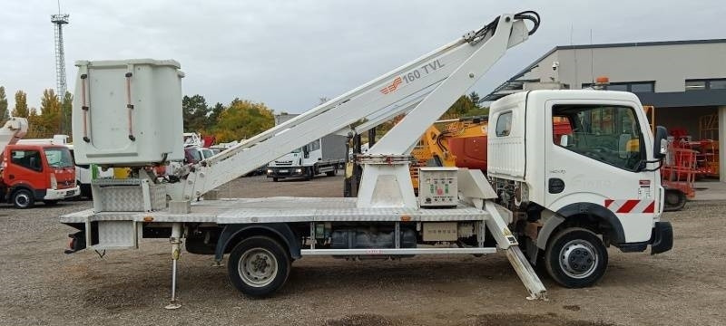 Renault Maxity Comilev EN160TVL - 16,5m, 200kg - Truck mounted aerial platform: picture 4 Renault Maxity Comilev EN160TVL - 16,5m, 200kg - Truck mounted aerial platform: picture 4