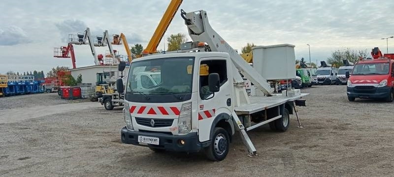 Renault Maxity Comilev EN160TVL - 16,5m, 200kg - Truck mounted aerial platform: picture 2 Renault Maxity Comilev EN160TVL - 16,5m, 200kg - Truck mounted aerial platform: picture 2
