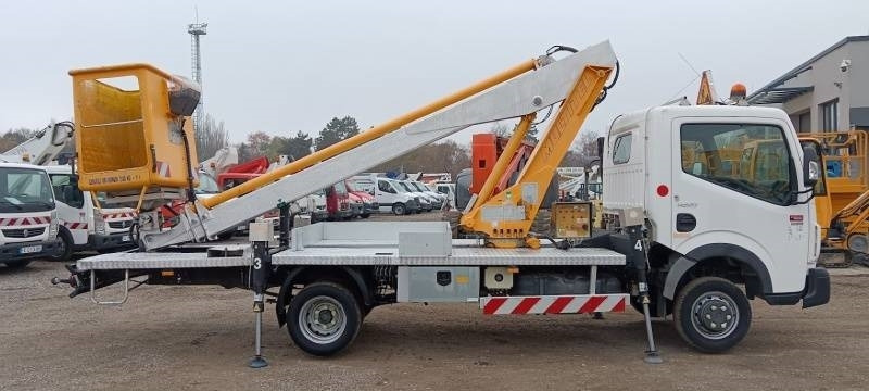 Renault Maxity Multitel 160 ALU DS - 16m - Truck mounted aerial platform: picture 4 Renault Maxity Multitel 160 ALU DS - 16m - Truck mounted aerial platform: picture 4