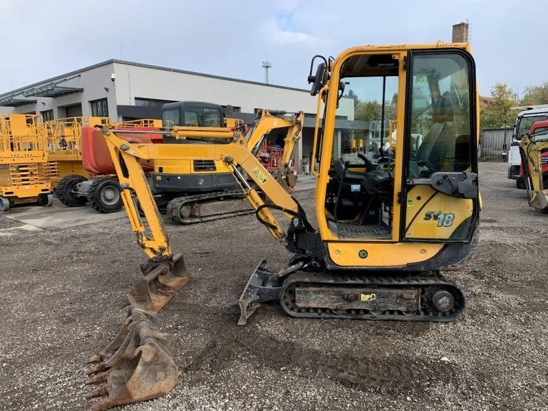 Yanmar SV18 - WITH EXTENDABLE AXIS - Mini excavator: picture 5 Yanmar SV18 - WITH EXTENDABLE AXIS - Mini excavator: picture 5
