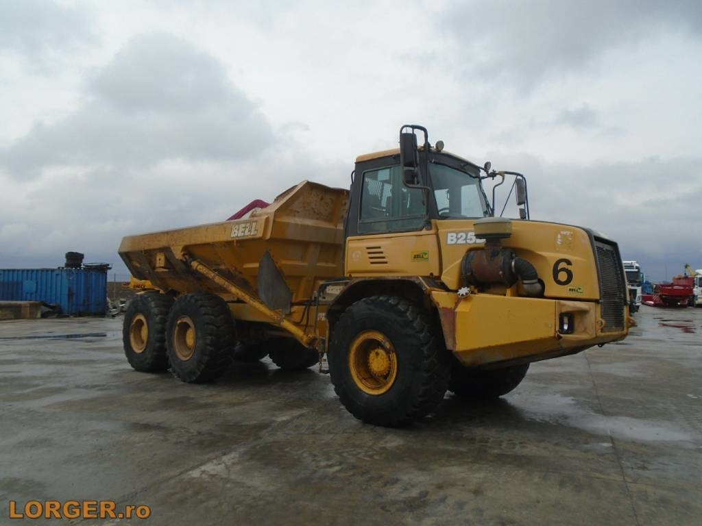 Bell B 25 D - Articulated dump truck: picture 4 Bell B 25 D - Articulated dump truck: picture 4