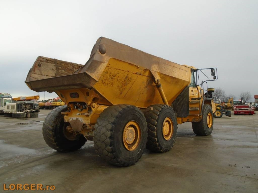 Bell B 35 D - Articulated dump truck: picture 3 Bell B 35 D - Articulated dump truck: picture 3